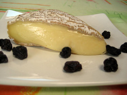 Brie de Melun AOC